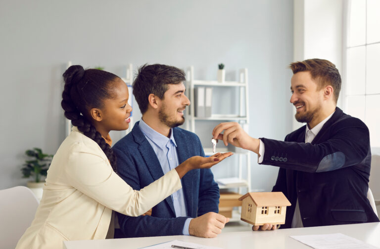 What is a buyer's agent?